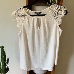 EXPRESS White lace blouse | size M